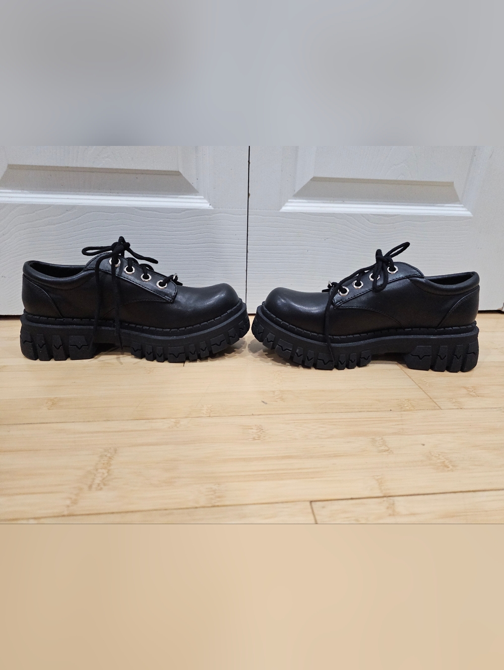 Dolls Kill Delia's Black Corporate Goth Faux Leather Teen Craft Oxford Shoes 8 - Picture 4 of 12